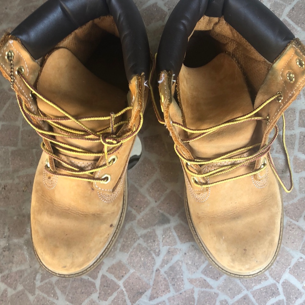Timberland boots size 5 youth